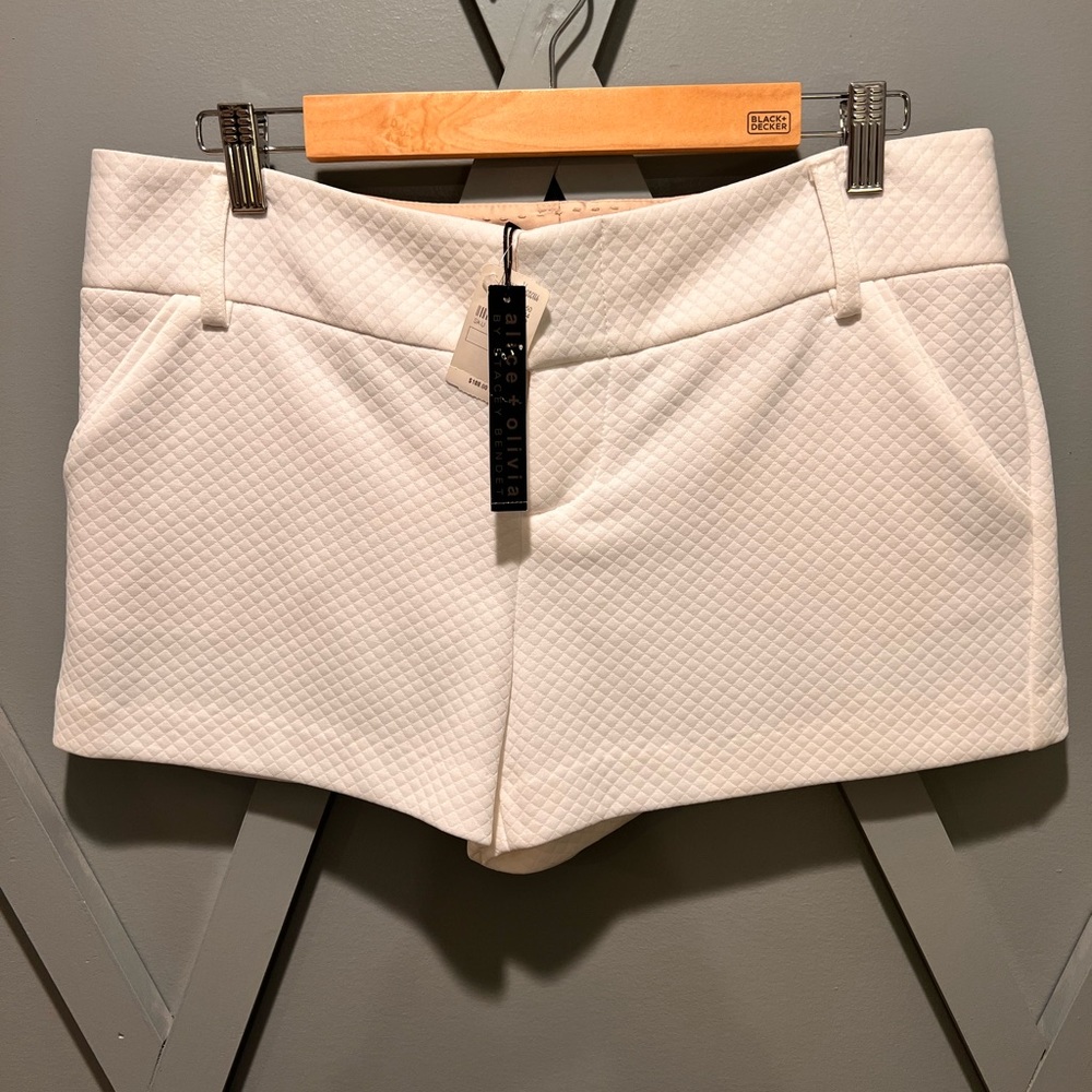 Alice and Olivia dress shorts, size 10